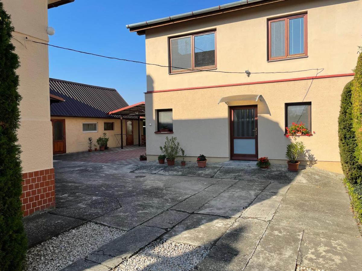 Apartmany Forro Rybarska Veľký Meder Exterior foto